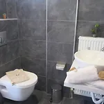 Selene's House Скала-Каллирахис